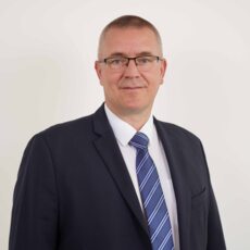 Dr. Michael Mundt